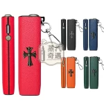 【7色現貨】IQOS ILUMA ONE保護套 防摔免拆充隨手拎 哥德風十字造型金屬感設計 適用4.0 / 6 / 7 代圓形按鈕一體機｜PU質感｜附鑰匙扣